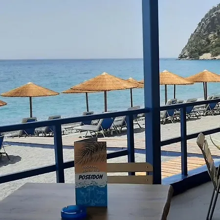 Agia Roumeli Hotel 2* 아기아 루멜리