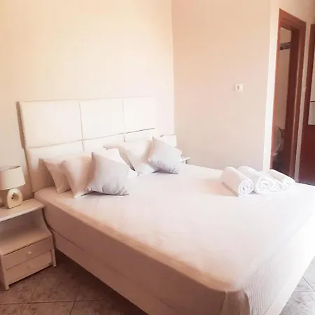 Agia Roumeli Hotel 2*